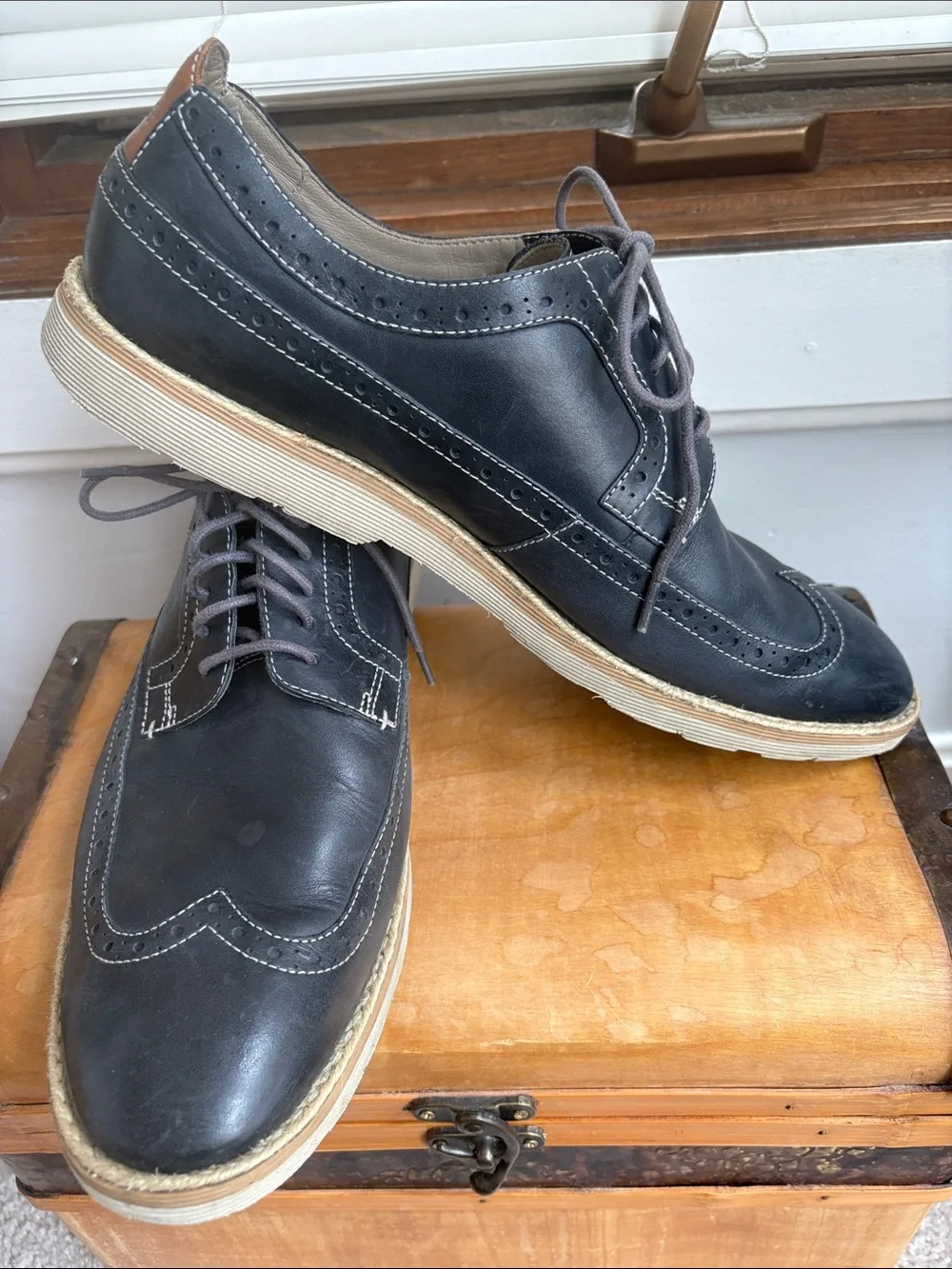Clarks Tor England Wingtip Oxford Shoes Blue Size 10